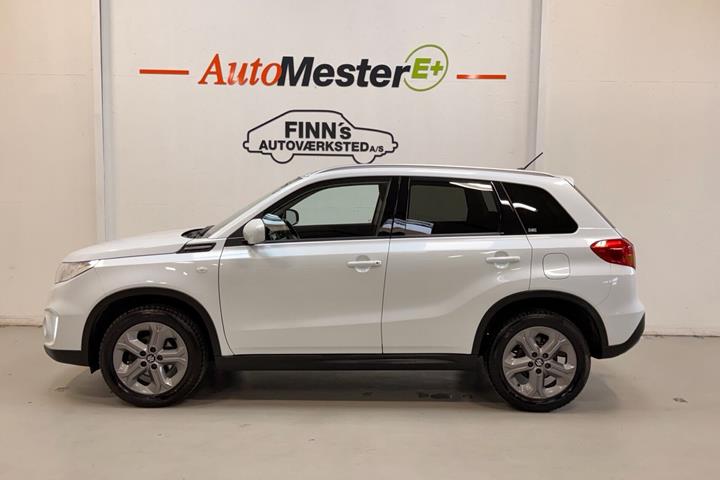 Hvid Suzuki Vitara fra 2017