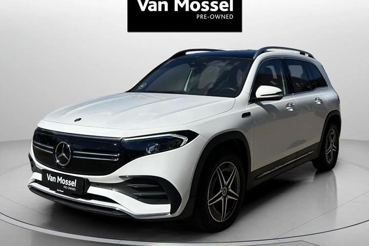 Hvid Mercedes EQB 300 fra 2022