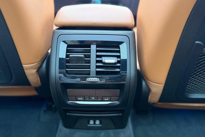 undefined BMW iX3 fra 2022