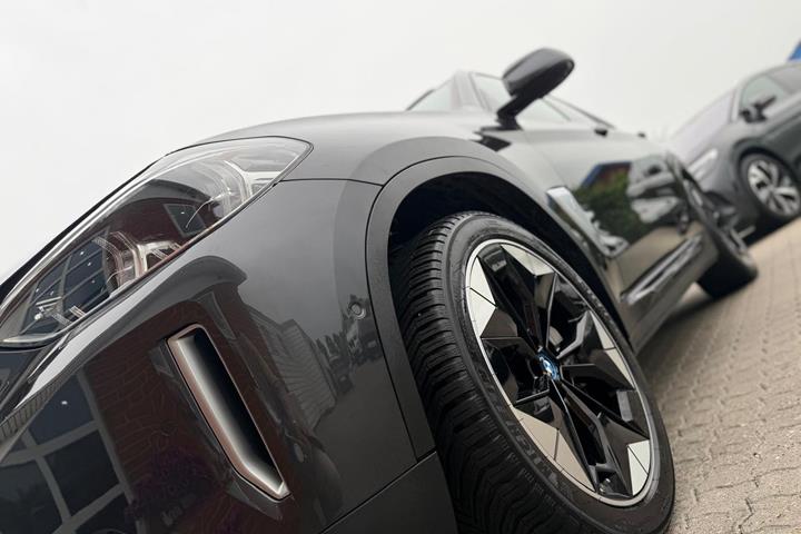 undefined BMW iX3 fra 2022