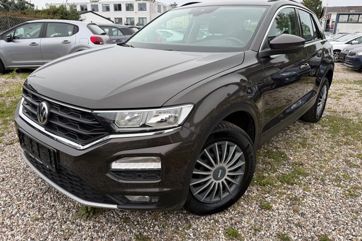 Brun VW T-Roc fra 2020