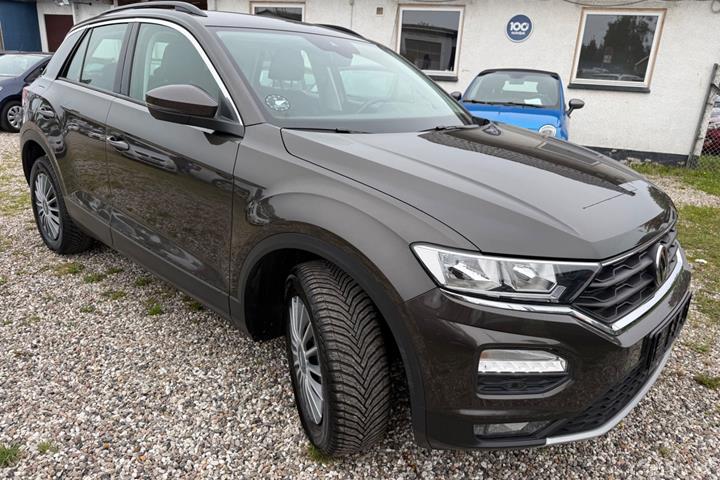 Brun VW T-Roc fra 2020