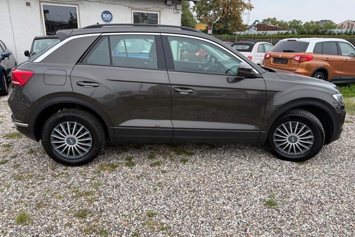 Brun VW T-Roc fra 2020