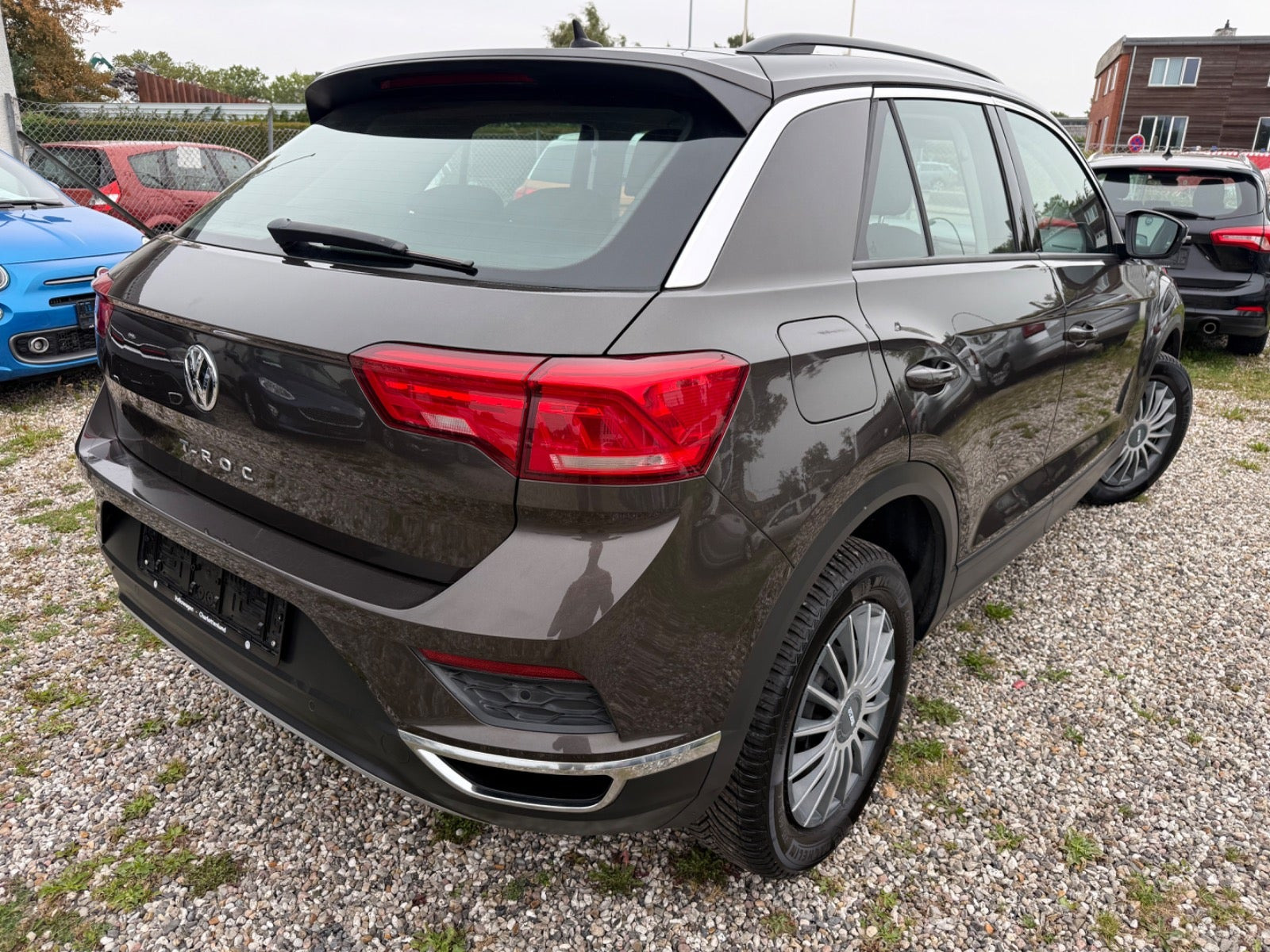 Brun VW T-Roc fra 2020