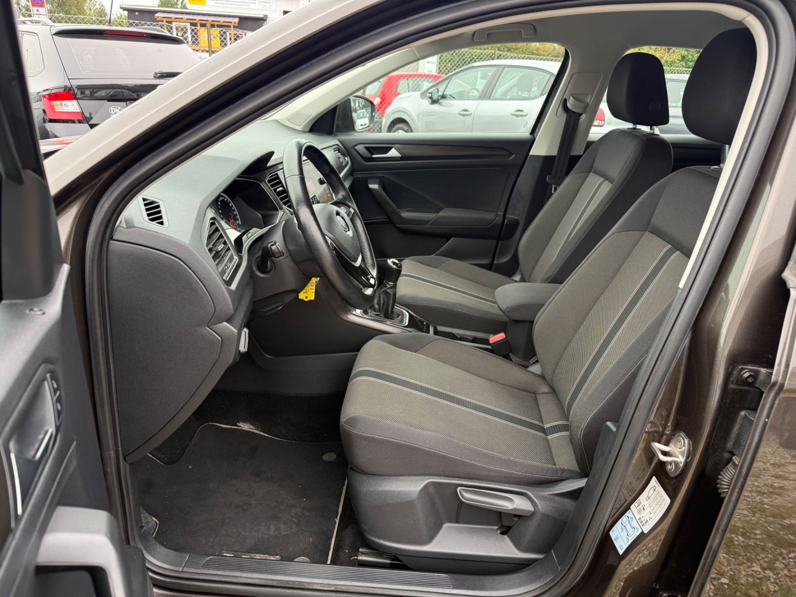 Brun VW T-Roc fra 2020