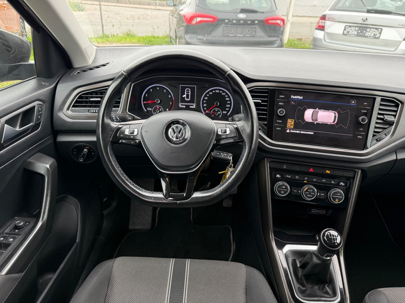 Brun VW T-Roc fra 2020