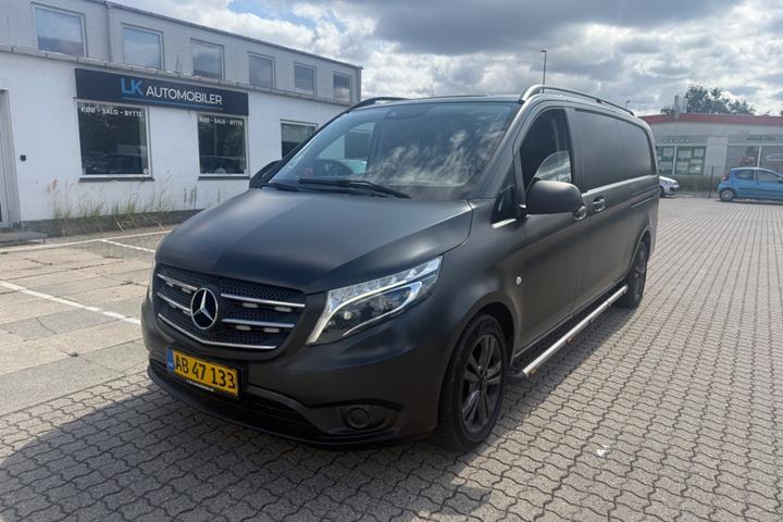 Hvid Mercedes Vito 114 fra 2019