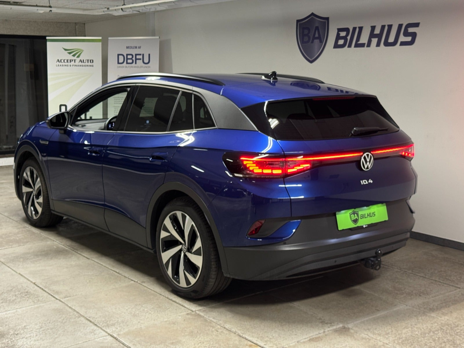 Blå VW ID.4 fra 2023