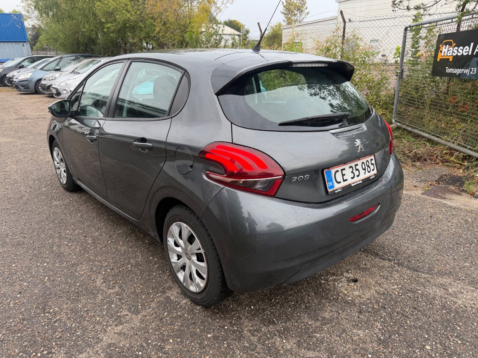 Grøn Peugeot 208 fra 2017