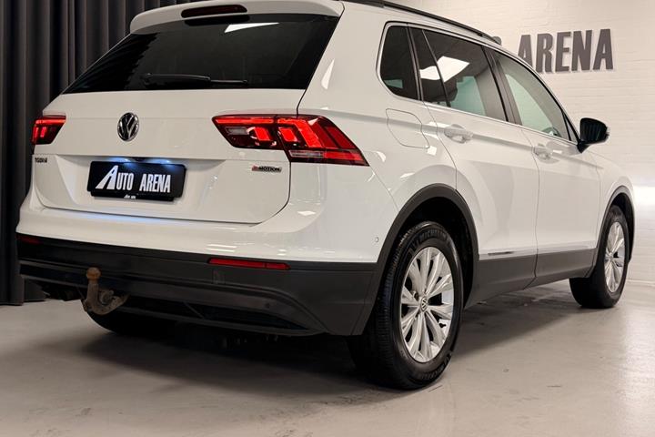 Hvid VW Tiguan fra 2018