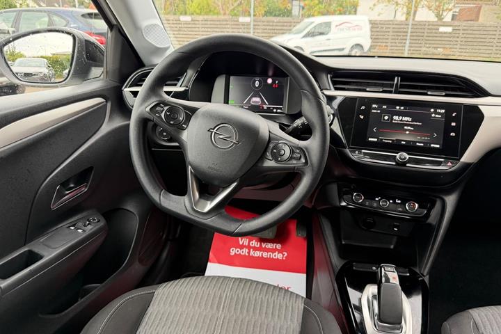 Hvid Opel Corsa-e fra 2021
