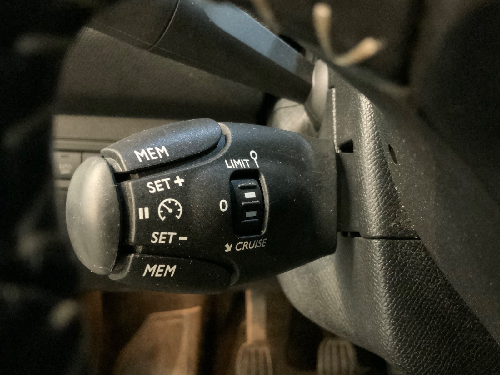 Hvid Peugeot 308 fra 2017