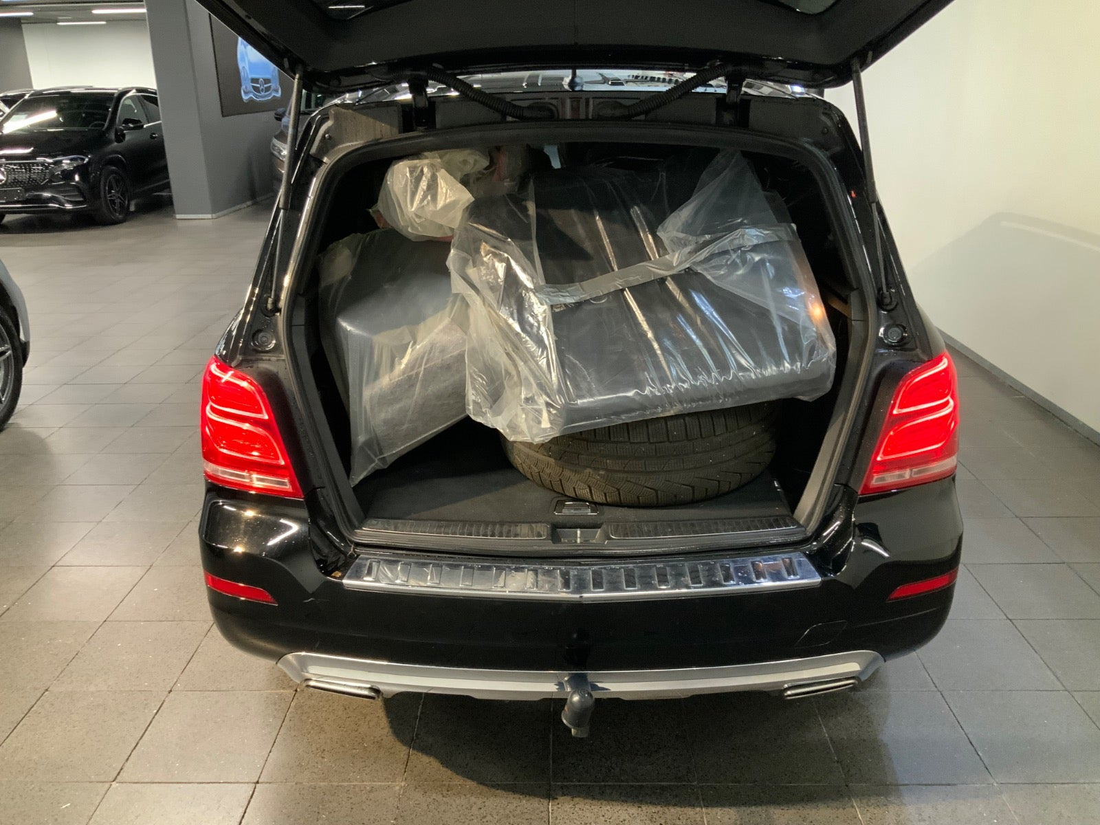 Sort Mercedes GLK220 fra 2014