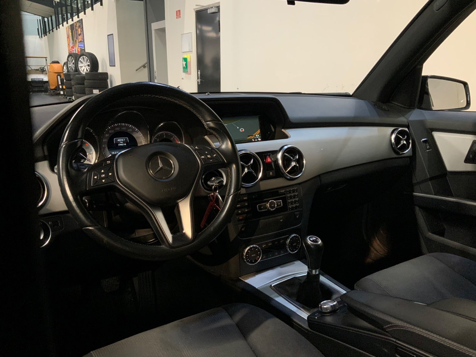 Sort Mercedes GLK220 fra 2014