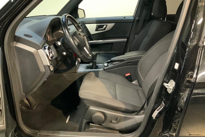 Sort Mercedes GLK220 fra 2014