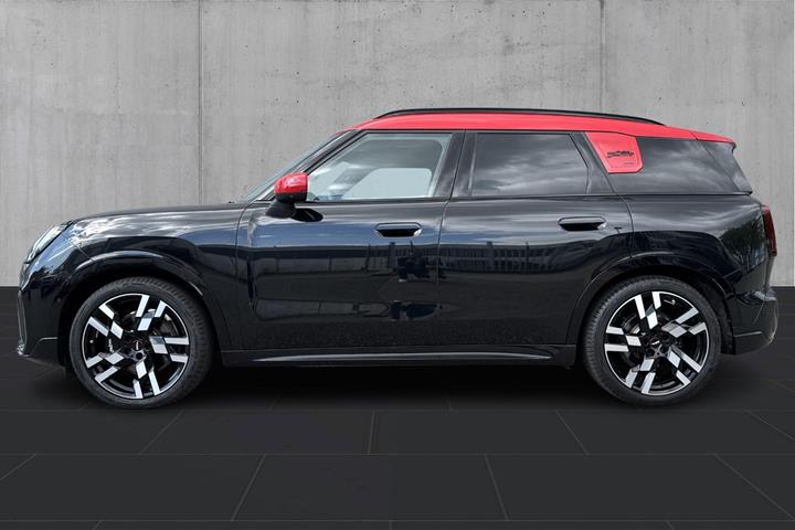 Sort Mini Countryman SE fra 2024
