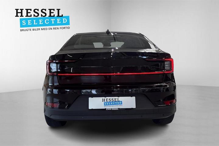Sort Polestar 2 fra 2024