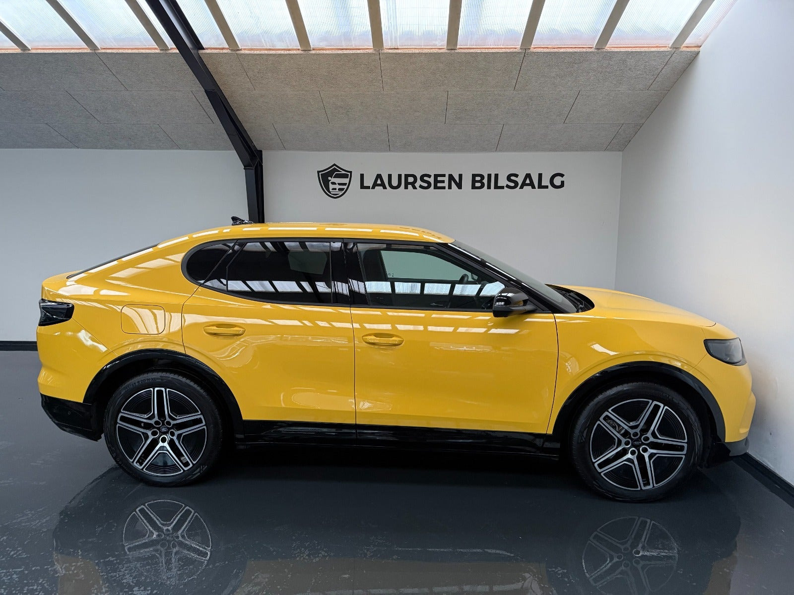 Gul Ford Capri fra 2025