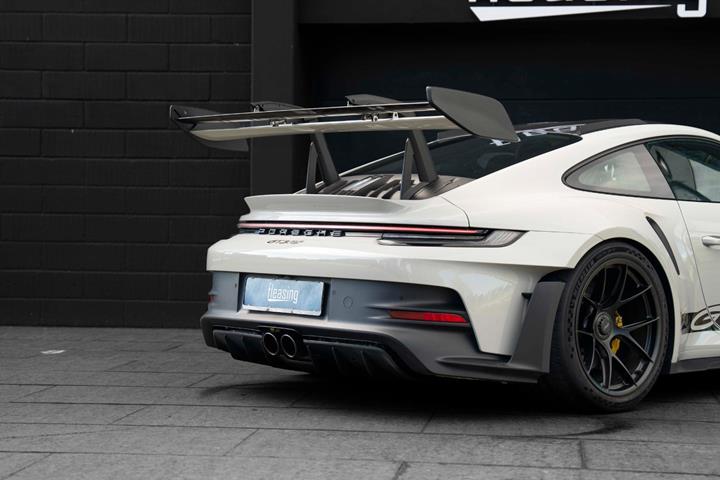 Grå Porsche 911 GT3 RS fra 2025