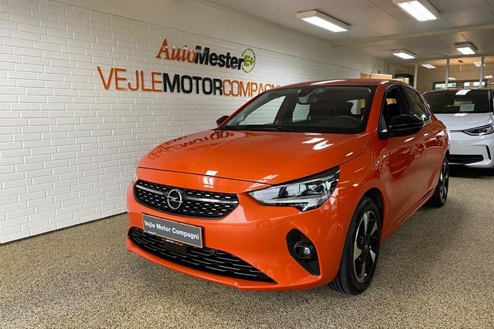 Orange Opel Corsa-e fra 2020 set udefra