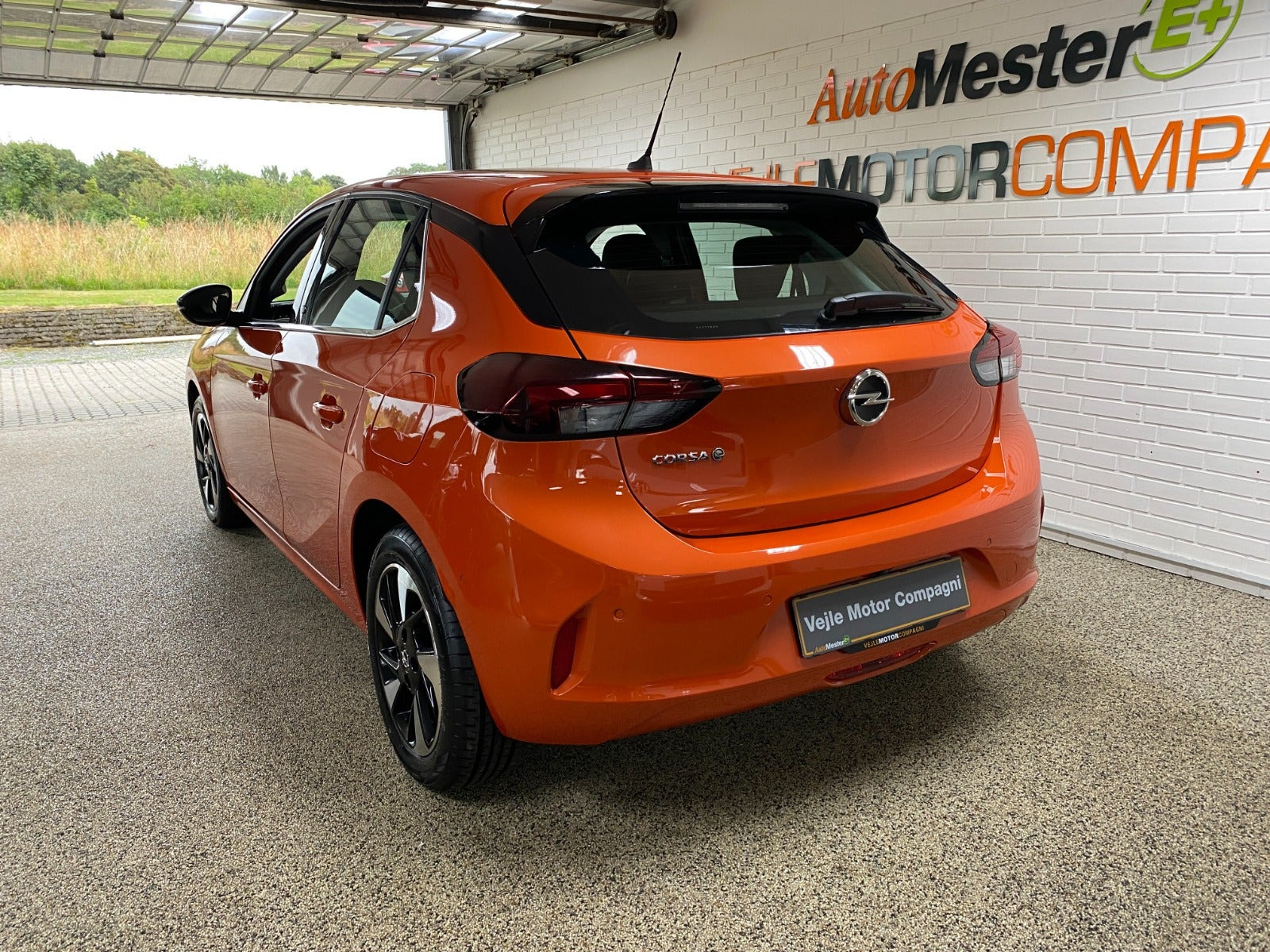 Orange Opel Corsa-e fra 2020