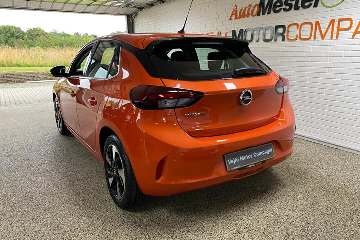 Orange Opel Corsa-e fra 2020