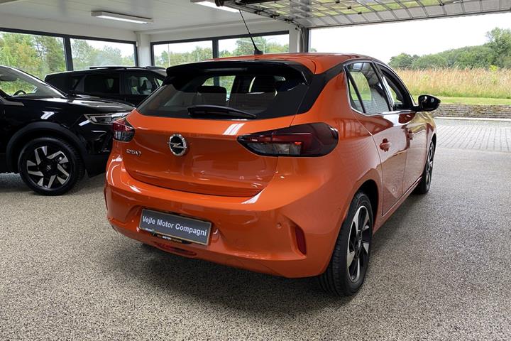 Orange Opel Corsa-e fra 2020