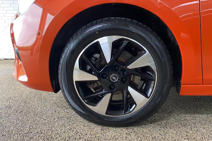 Orange Opel Corsa-e fra 2020
