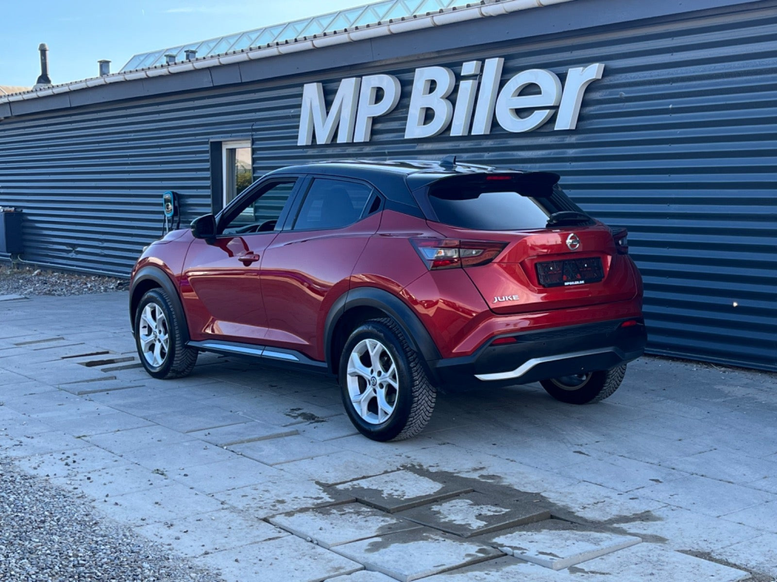 Rød Nissan Juke fra 2019