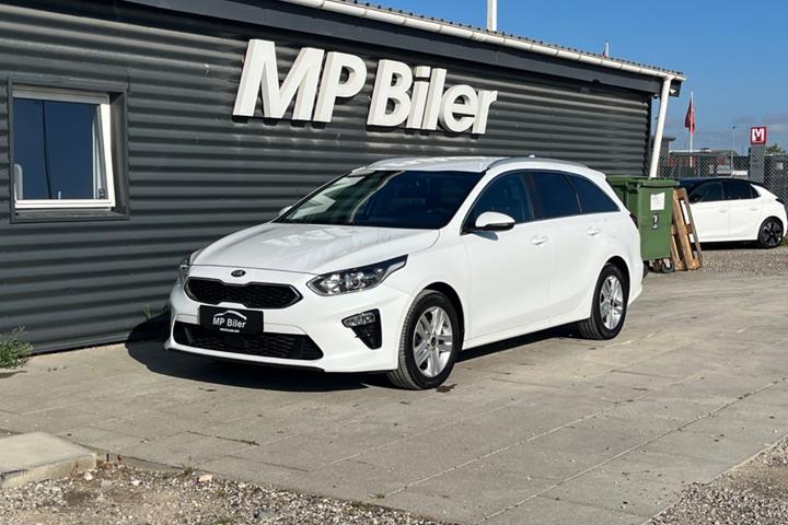 Hvid Kia Ceed fra 2021