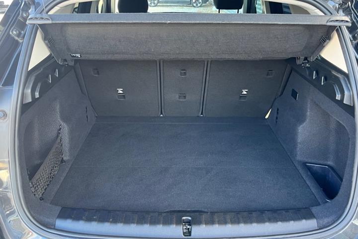 Sort BMW iX1 fra 2023
