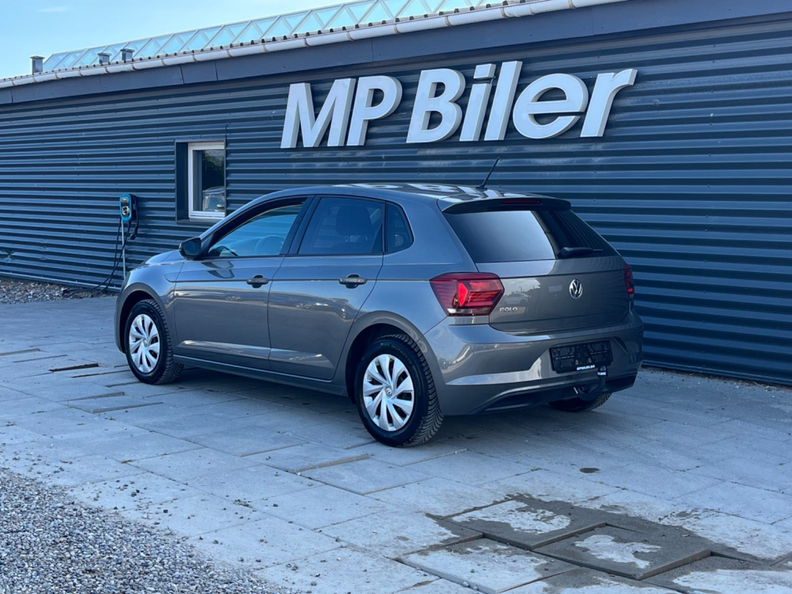 Grå VW Polo fra 2018