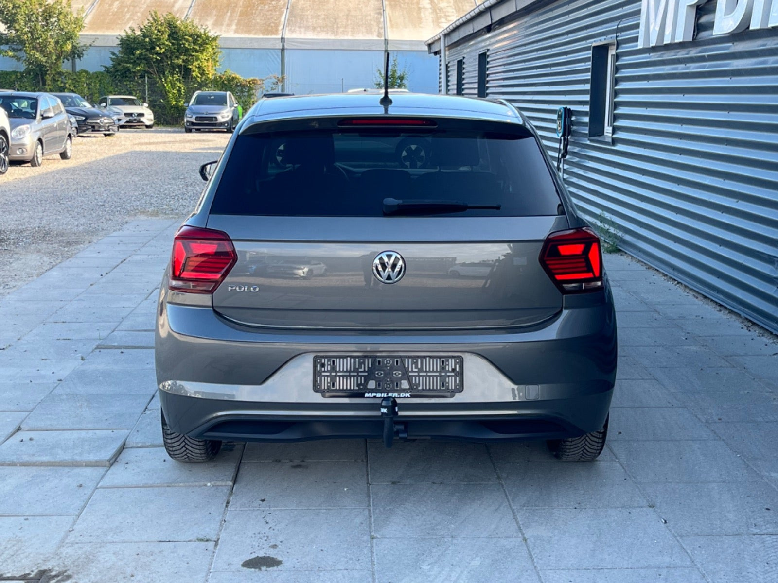 Grå VW Polo fra 2018