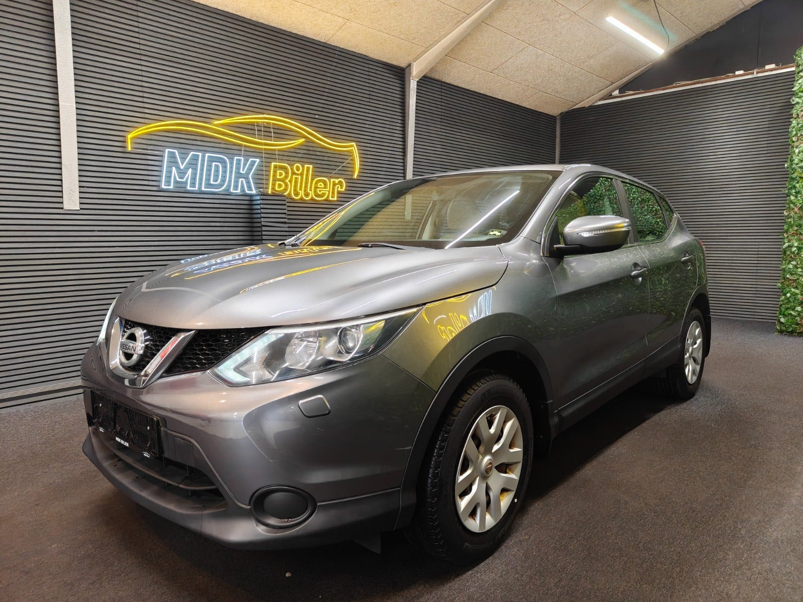 undefined Nissan Qashqai fra 2014