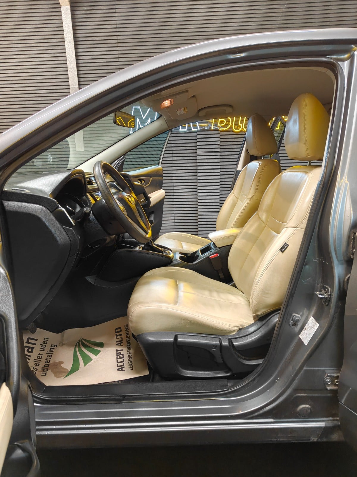undefined Nissan Qashqai fra 2014