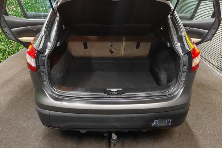 undefined Nissan Qashqai fra 2014