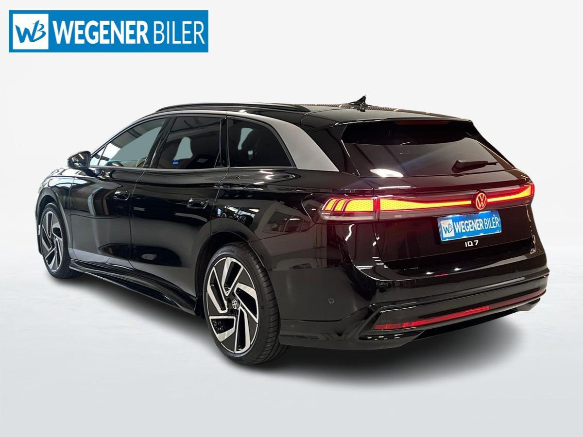 Sort VW ID.7 fra 2025