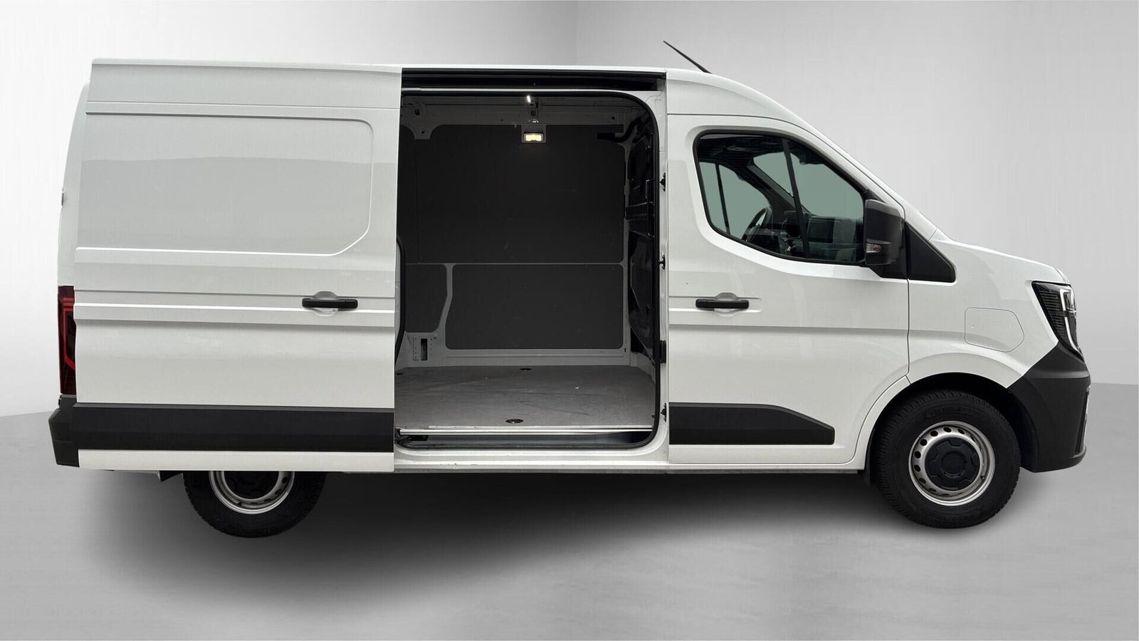 Hvid Renault Master V T35 fra 2025