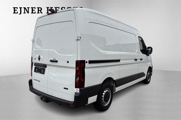 Hvid Renault Master V T35 fra 2025