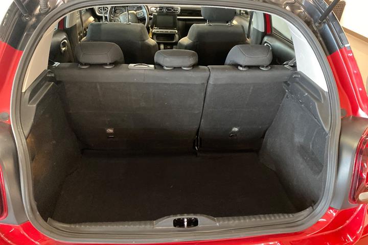 Rød Citroën C3 fra 2020