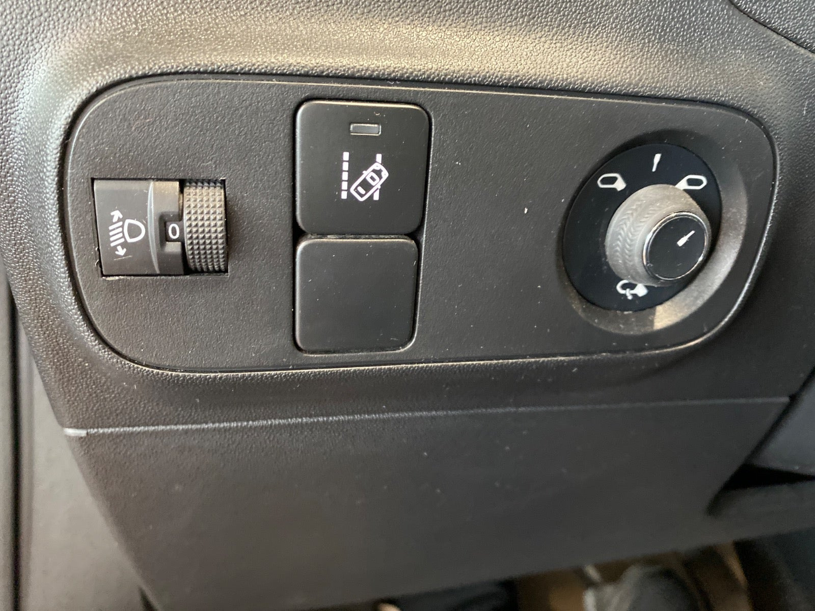 Rød Citroën C3 fra 2020