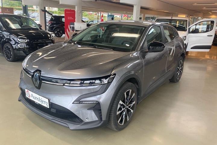 Grå Renault Megane E-Tech fra 2023
