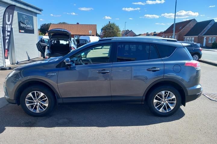 undefined Toyota RAV4 fra 2016