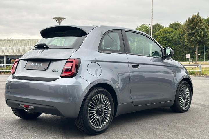 undefined Fiat 500e fra 2022