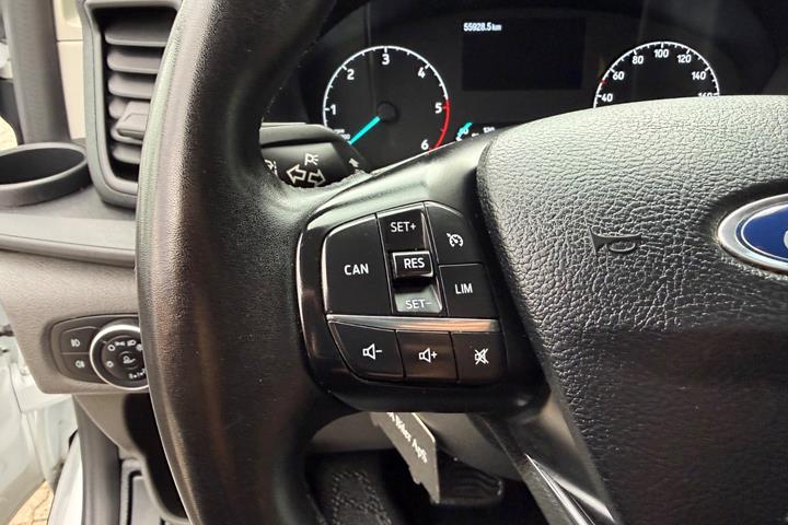 Hvid Ford Transit Custom 300 L2 fra 2023