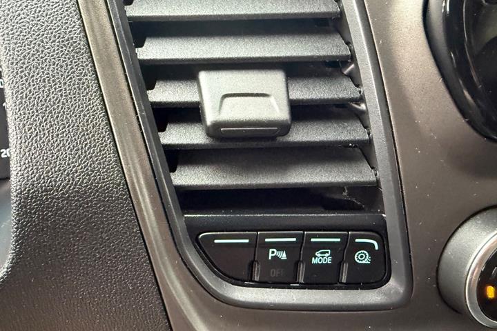 Hvid Ford Transit Custom 300 L2 fra 2023