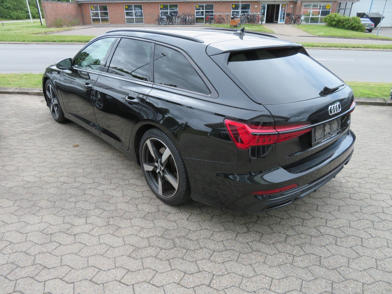 Sort Audi A6 fra 2019