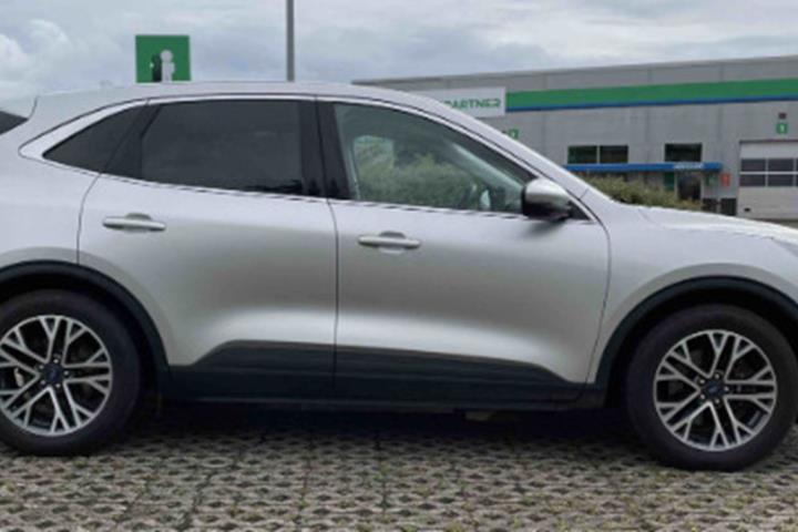Sølv Ford Kuga fra 2020
