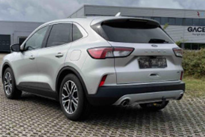 Sølv Ford Kuga fra 2020