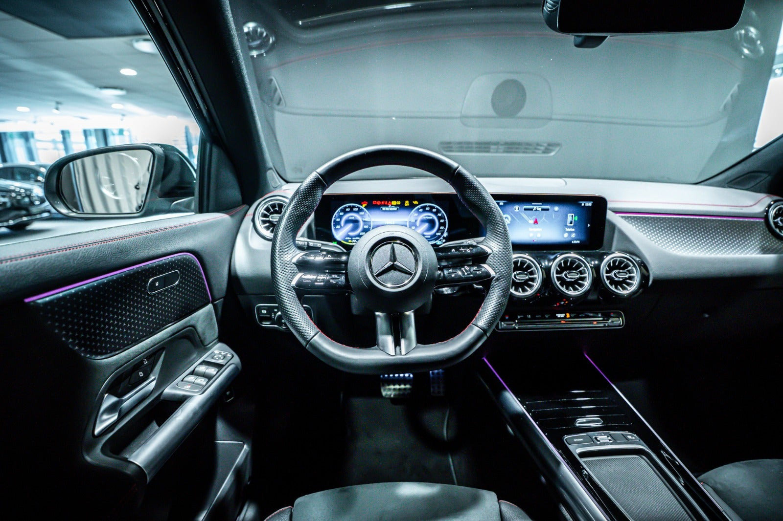 Sort Mercedes EQA250+ fra 2025